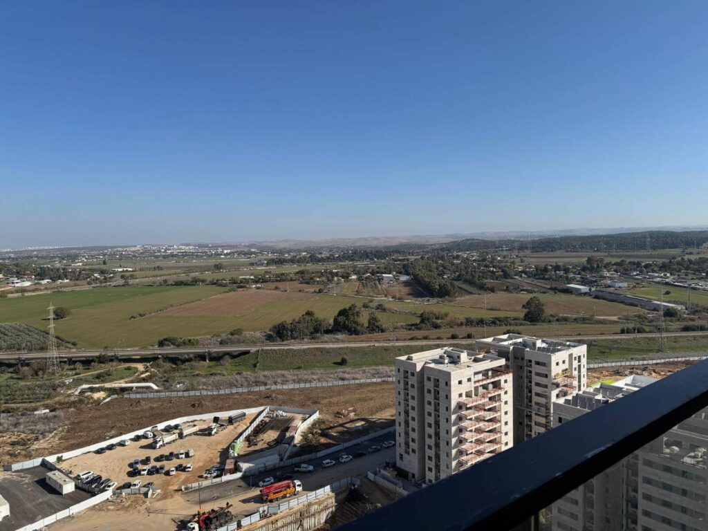 מפת שכונות לוד עם סימון האזורים המרכזיים למגורים ולהשקעה – מדריך נדל"ן מבית פיור נדל"ן